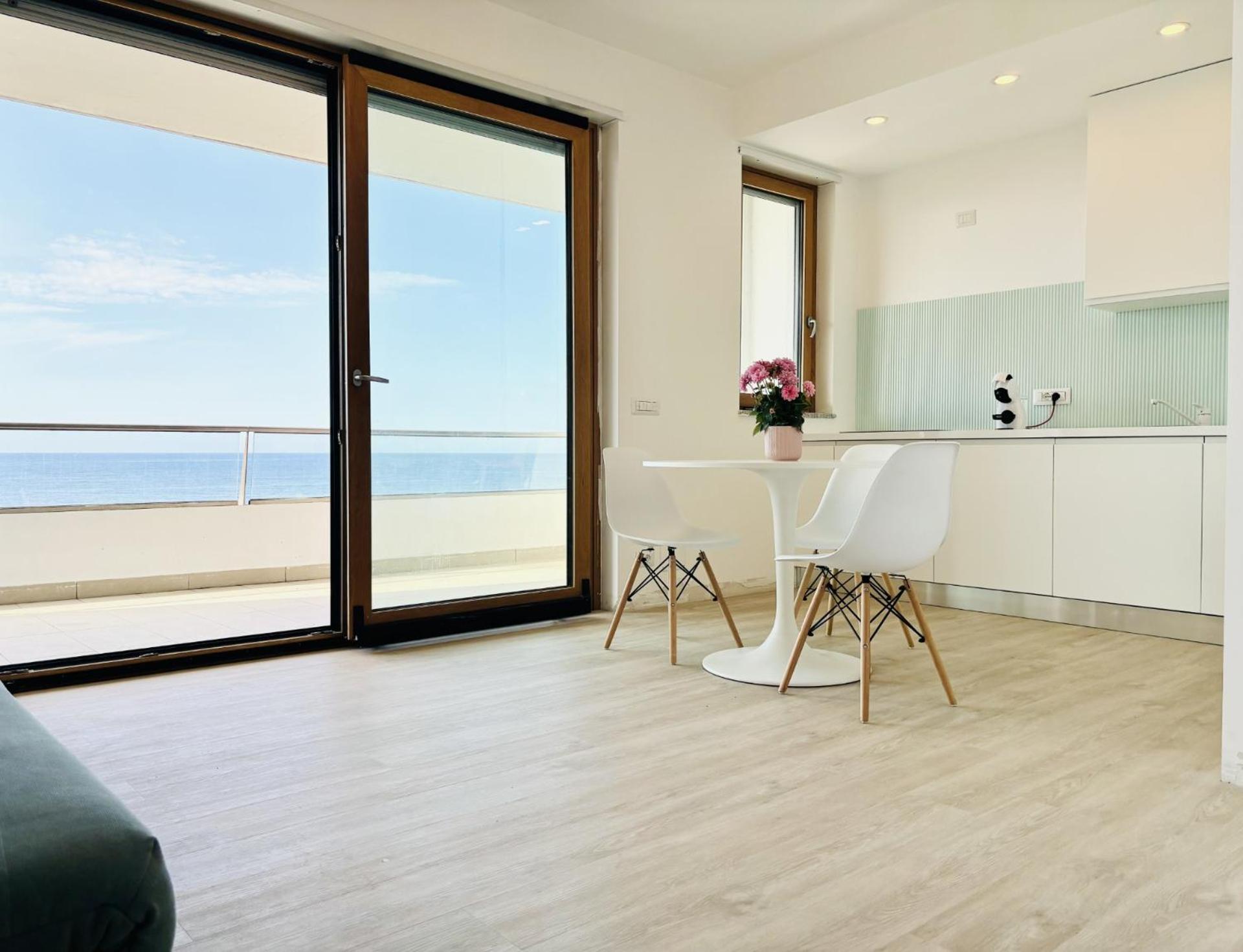 Le Conchiglie Aparthotel Porto Torres Exterior foto